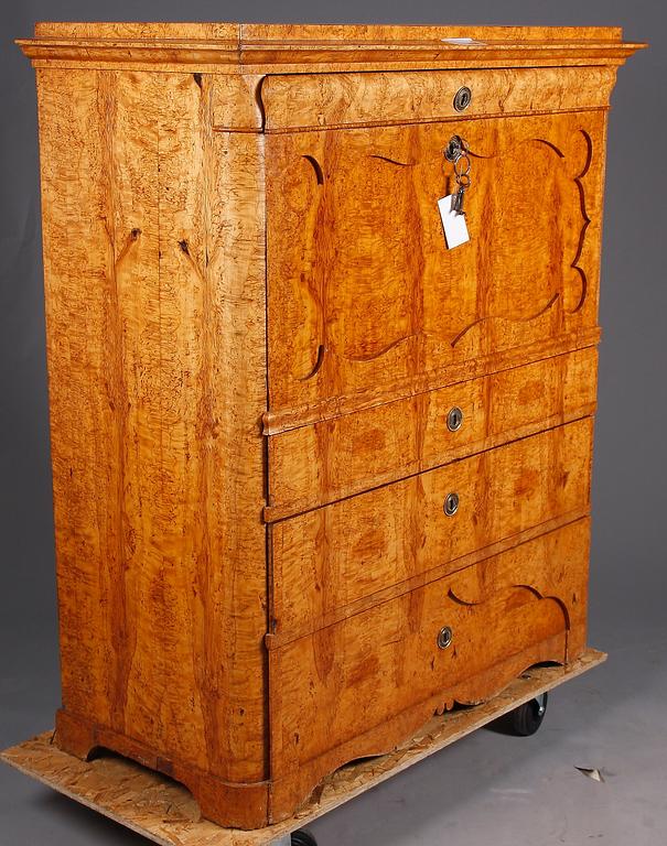 CHIFFONJÉ, senempire, 1800-talets första hälft.