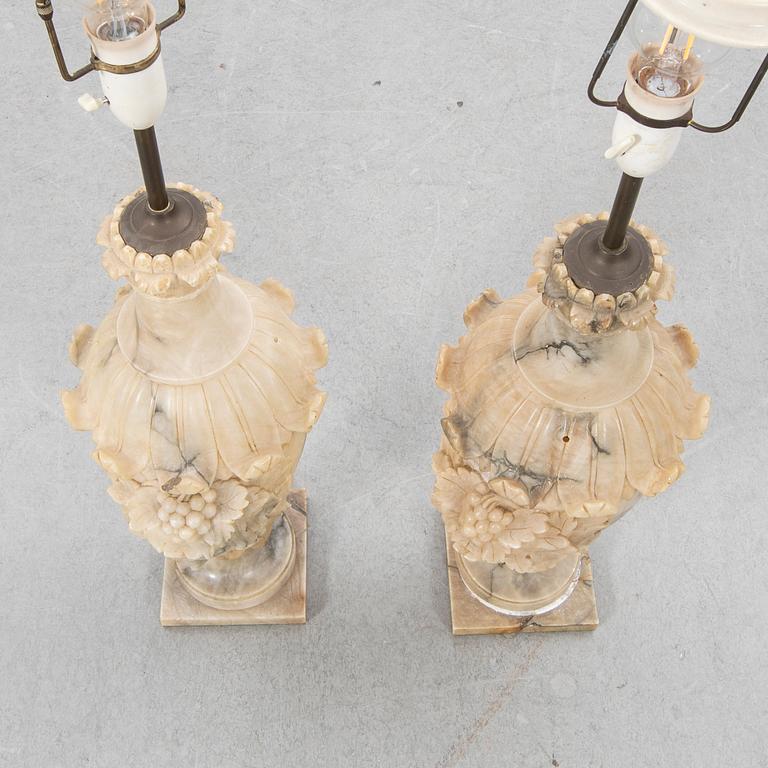 Bordslampor ett par, 1800-tal.