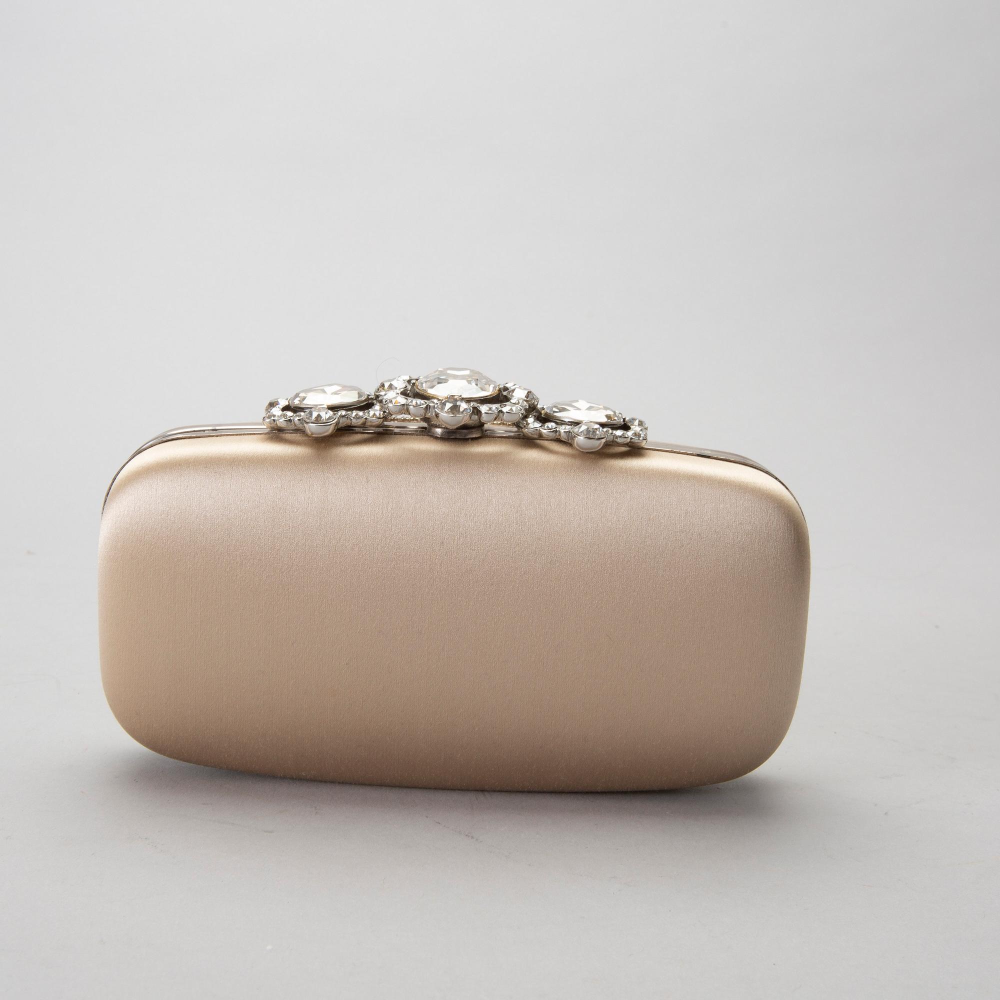 Oscar de la renta clutch online