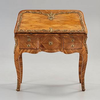 A Swedish Rococo 18th century secretaire.