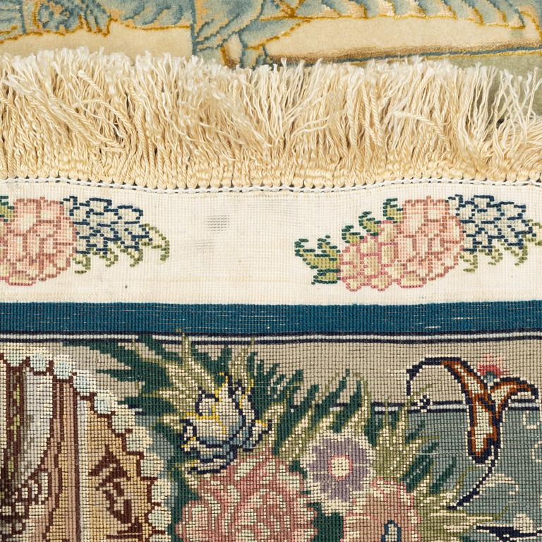 Matta, Täbris, part silk,  figural, ca 167 x 98 cm.