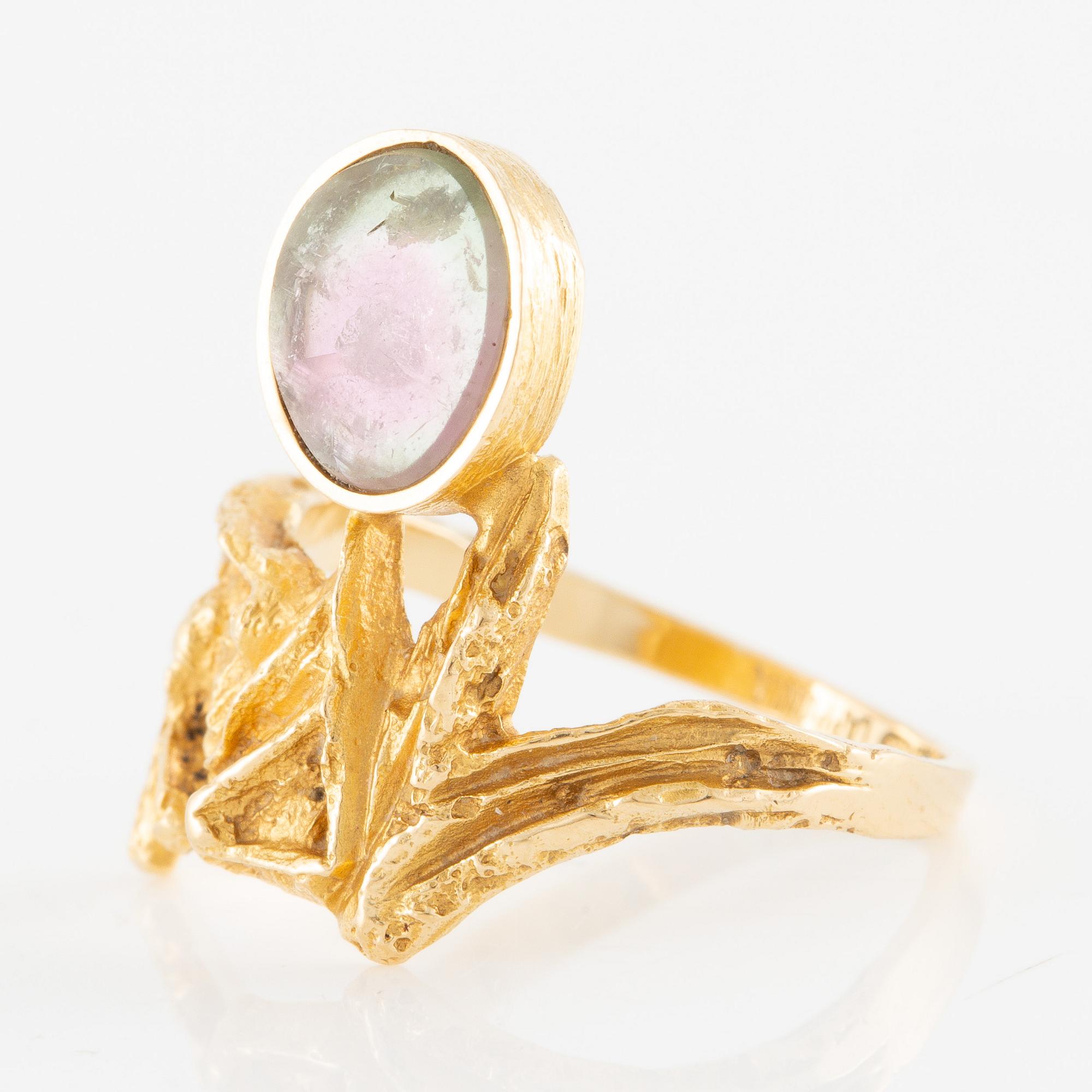 Björn Weckström, ring, 18K guld med vattenmelonturmalin, för Lapponia.