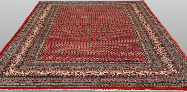 Carpet, Saruk Mir, 320 x 217 cm.