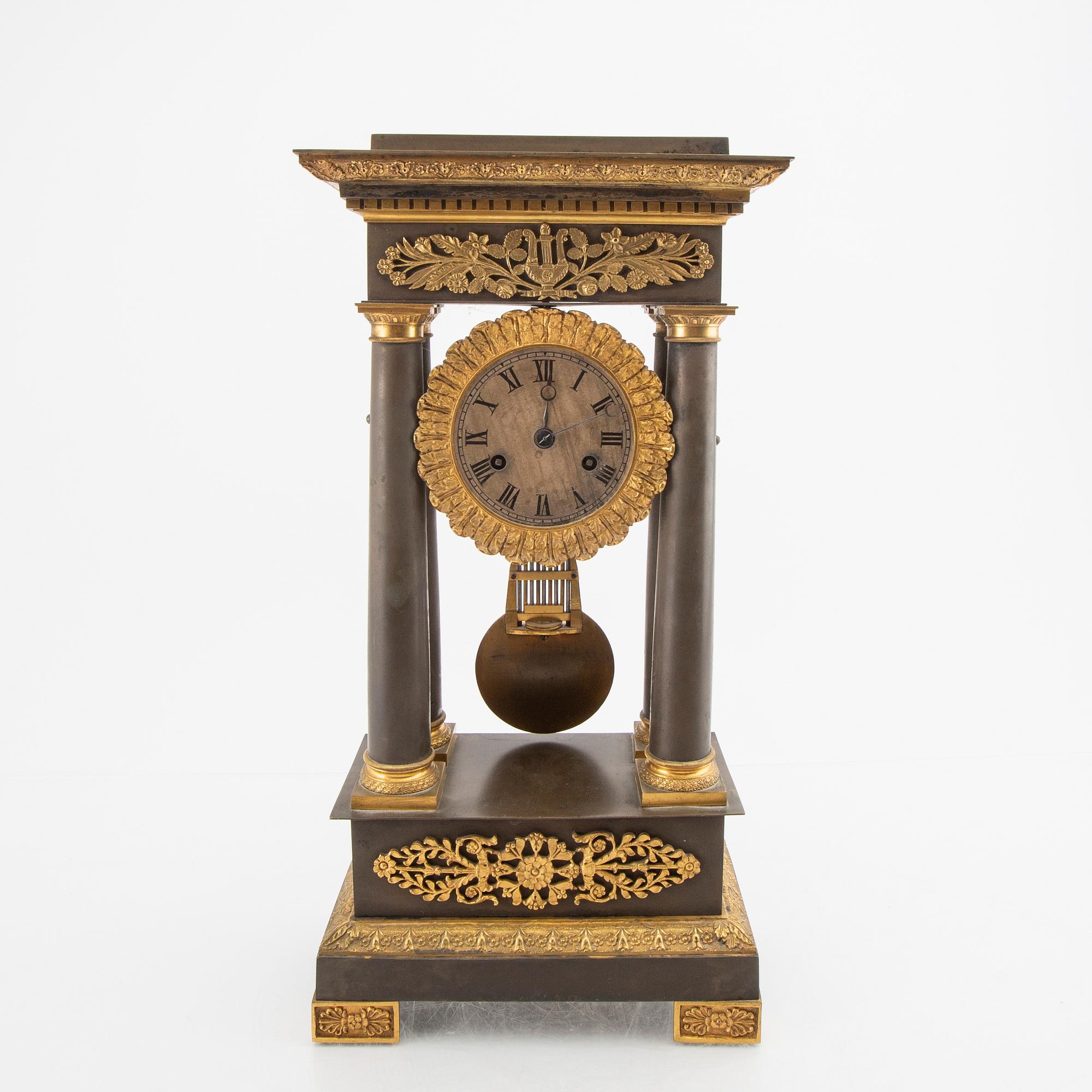 Bordspendyl, 1800-talets mitt empire.