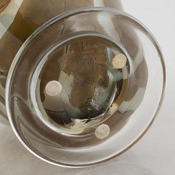 Ulrica Hydman-Vallien, a unique 'graal' glass vase, Kosta Boda.