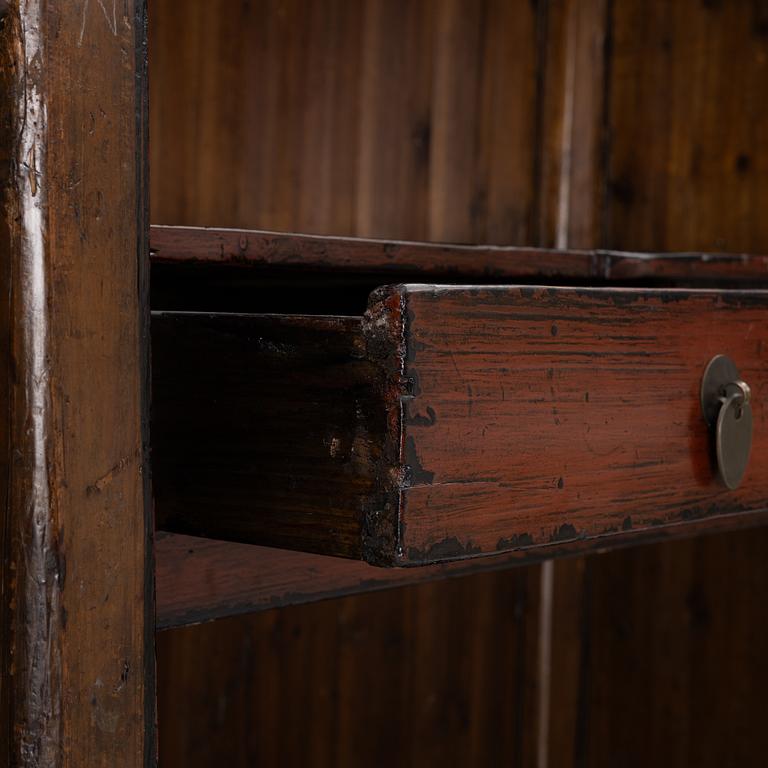 A Chinese cabinet, 20th century.