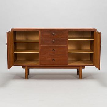 Olof Ottelin, A 1960s sideboard "Beta-series", Oy Stockmann Ab, Keravan puusepäntehdas, Finland.