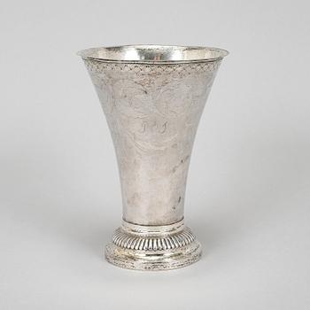 A swedish silver beaker, mark of Lars Löfgren, Hudiksvall 1812.