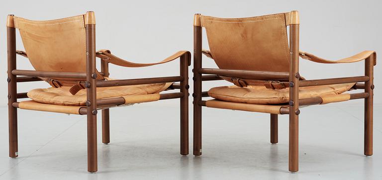 FÅTÖLJER, ett par, "Sirocco", design Arne Norell. Modellen formgiven 1964.