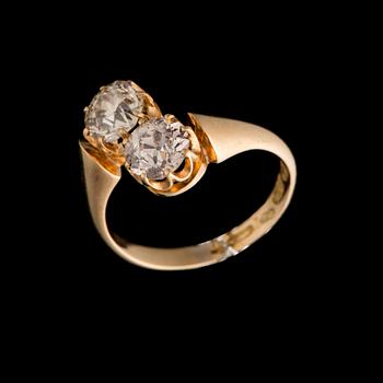 RING, 18K guld, gammalslipade diamanter. 1898. Vikt ca 4,3 g.