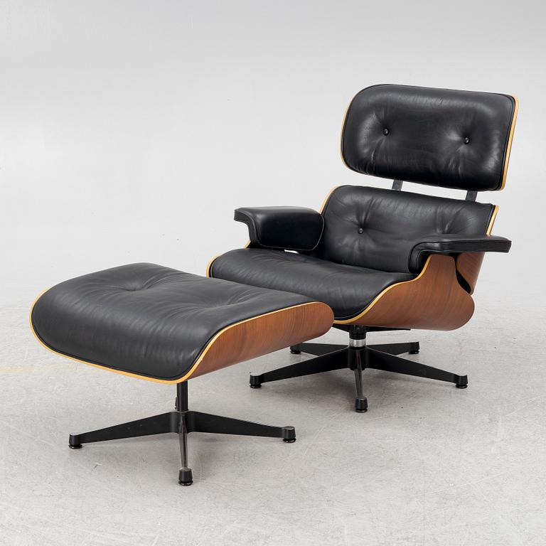 Charles & Ray Eames, an 'Eames Lounge Chair' with ottoman, Vitra.