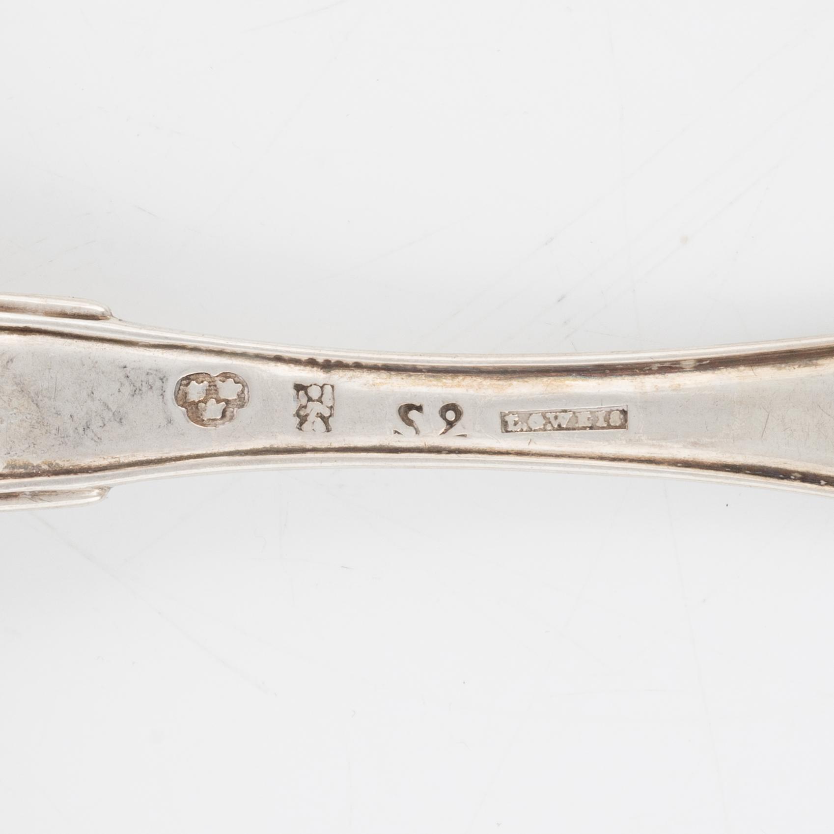 A set of Swedish Silver Table Spoons, including Petter Davidsson, Norrköping 1769 (8 pieces).