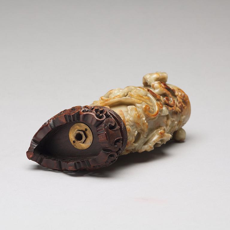 A sculptured stone vase, presumably late Qing dynasty.