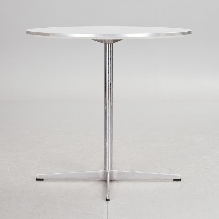 BORD, Arne Jacobsen, Fritz Hansen, Danmark, 1987.