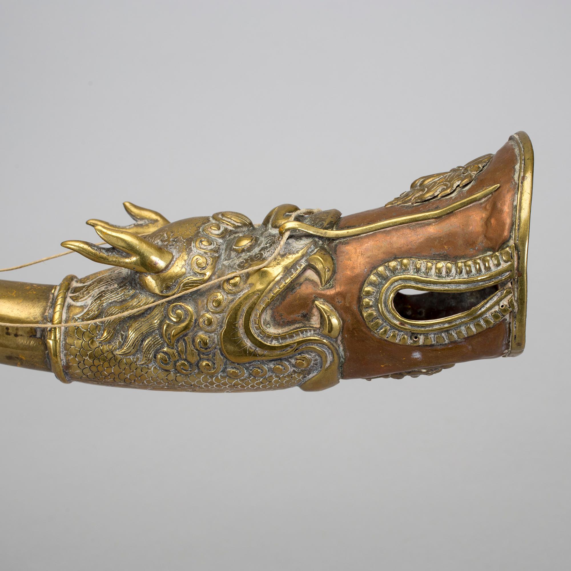 Buddhist Ritual Tibetan Ceremonial Dragon horn, trumpet.. Length 38 cm.