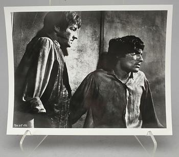 FILMMEMORABILIA, promotionfotografier, ca 100 st, från elva filmer, bl a "Wild Party", 1975.