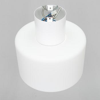 Taklampa, modell AE 88 Itsu, 1900-talets mitt.