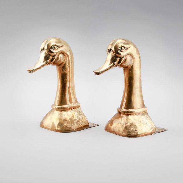 BOKSTÖD, 1 par, mässing, Spanien, 1900-talets andra hälft.