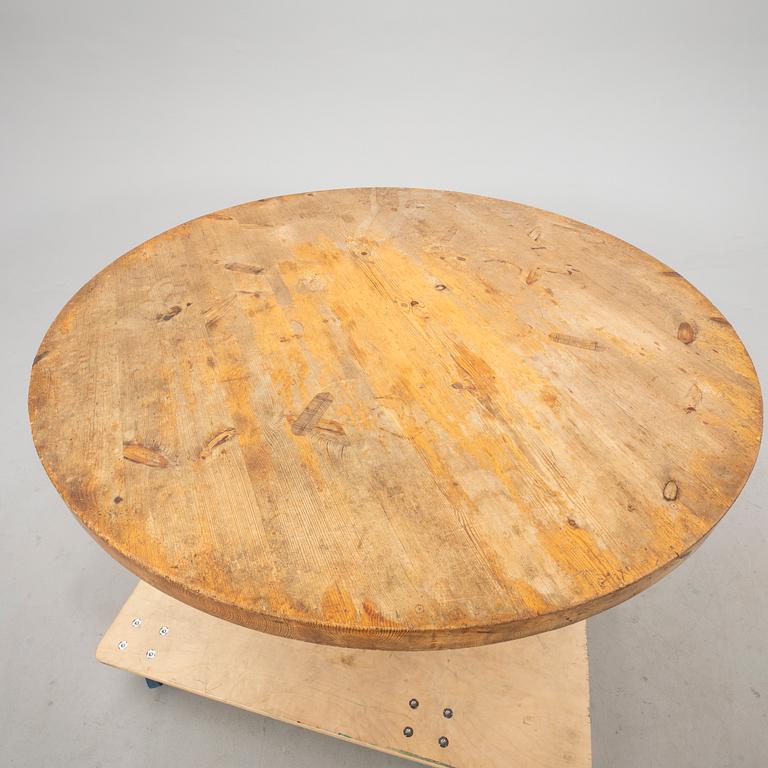 Roland Wilhelmsson, dining table, "Oden", Agesta, 1970s, signed.