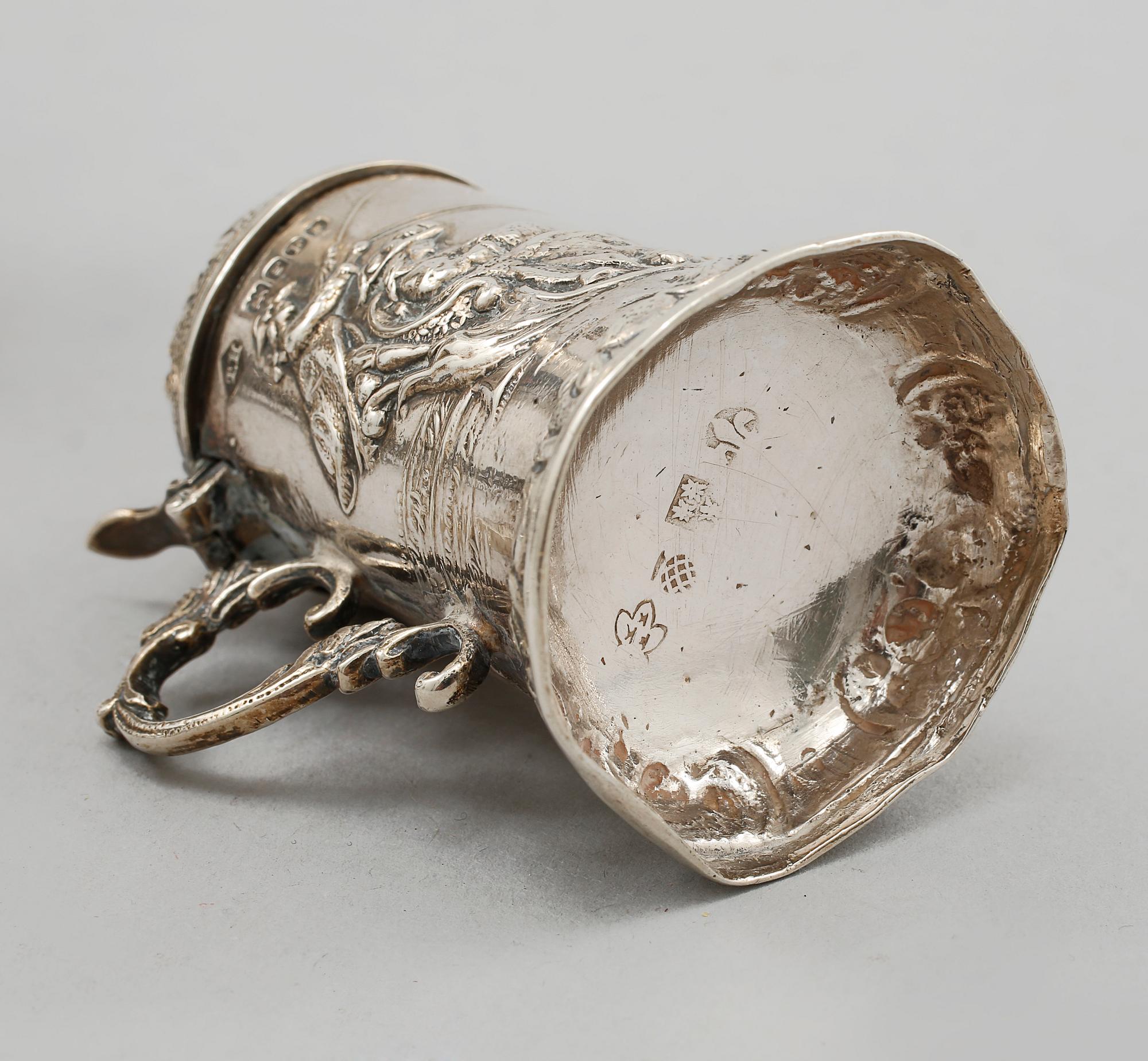 PARTI SILVER, 7 delar, bl a England, 1800-talets andra hälft och 1900-tal, vikt ca 290 g.