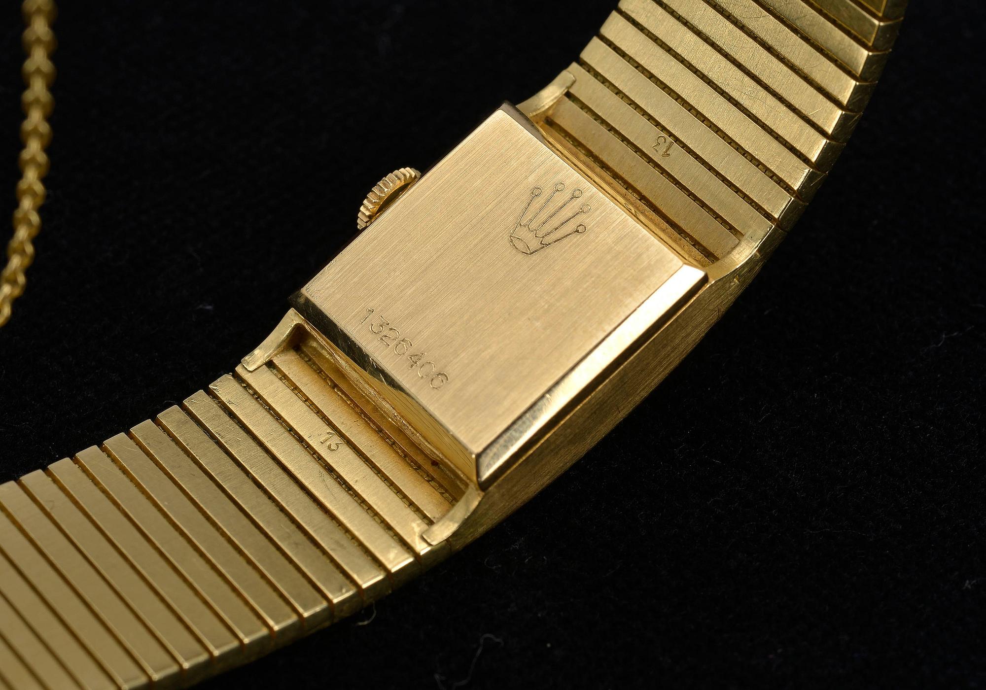 DAMUR, Rolex, guld 18K, model 2825/8 enligt uppgift. 1960-tal. Totalvikt 59 g.