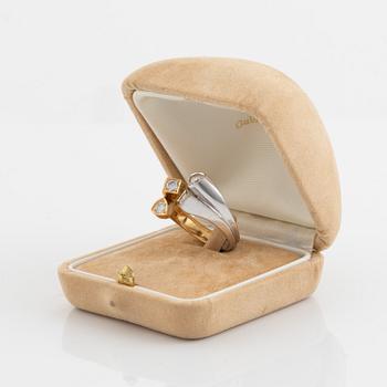 Brilliant cut diamond ring.