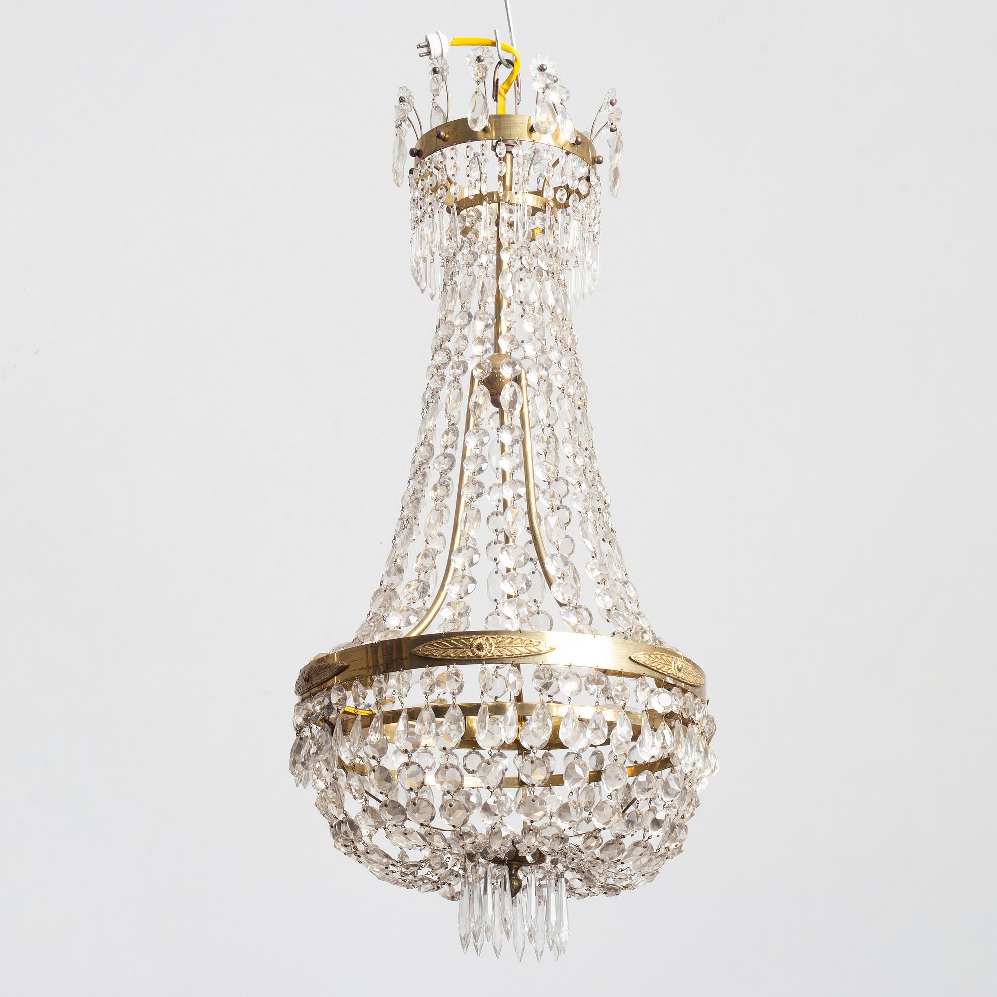 Ljuskrona/takkrona, empirestil, 1900-tal.