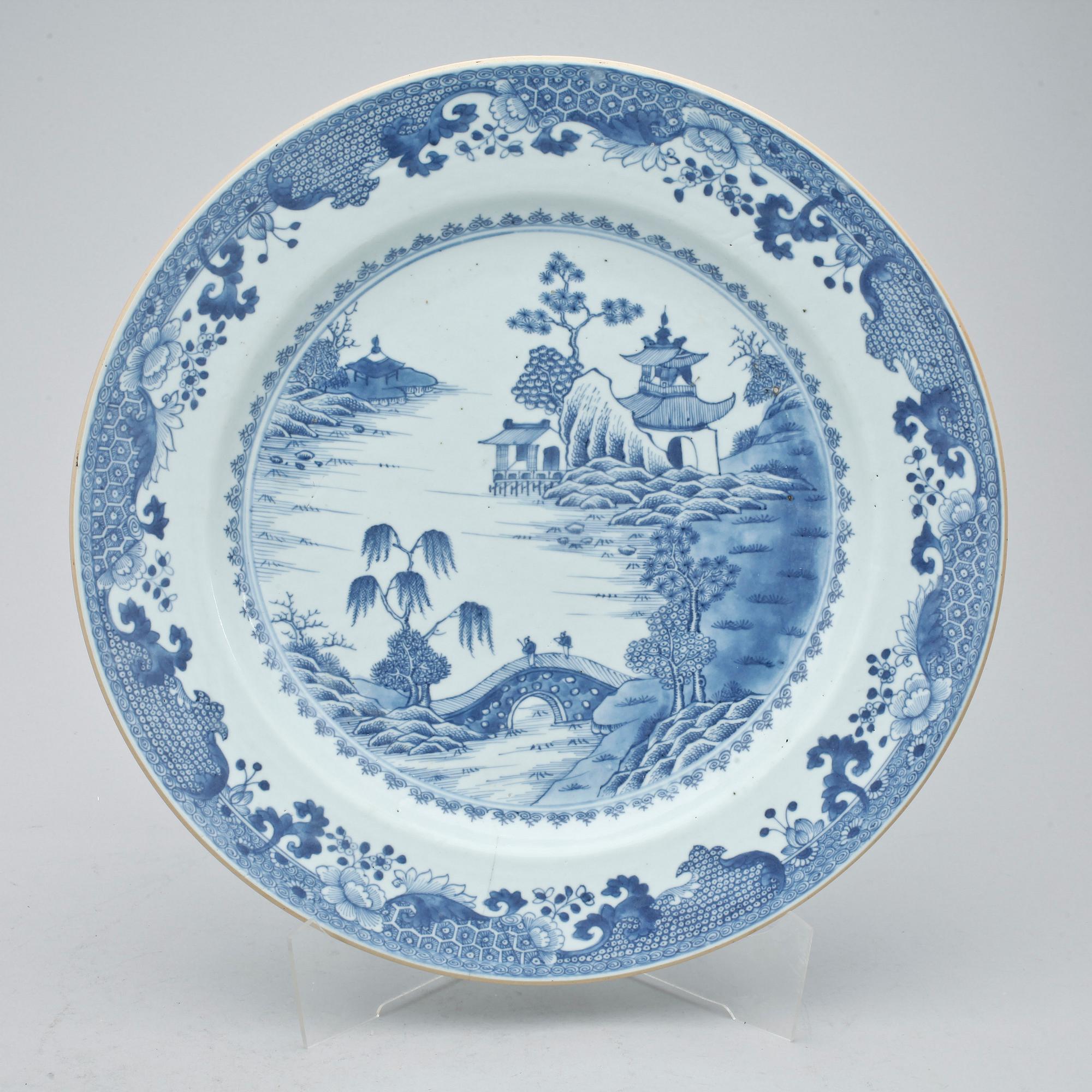FAT, 3 st, porslin, Kina, Qing dynastin, Qianlong (1735-96).