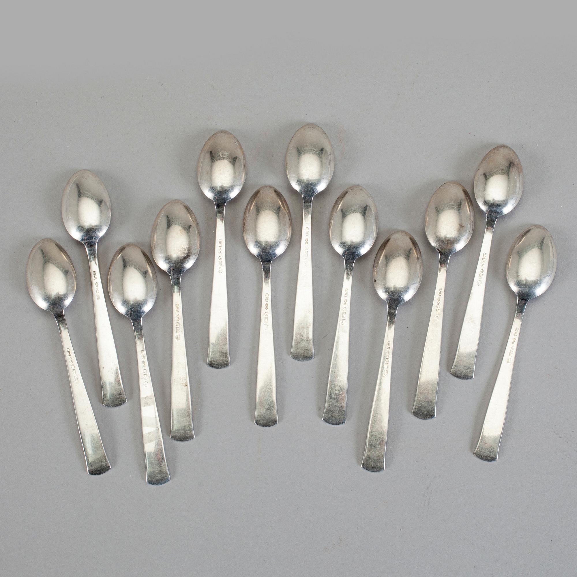 KAFFESKEDAR, 12 st, silver GAB, Stockholm 1941-1942. Total vikt ca 137 g.