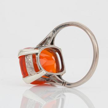 A circa 6.00 cts fire opal ring.