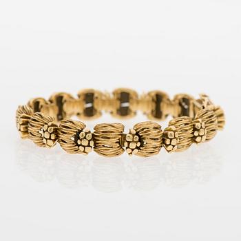 ARMBAND OCH ÖRHÄNGEN, 18 k, guld, importerade av A.Tillander, Helsingfors 1969, vikt 46 g.