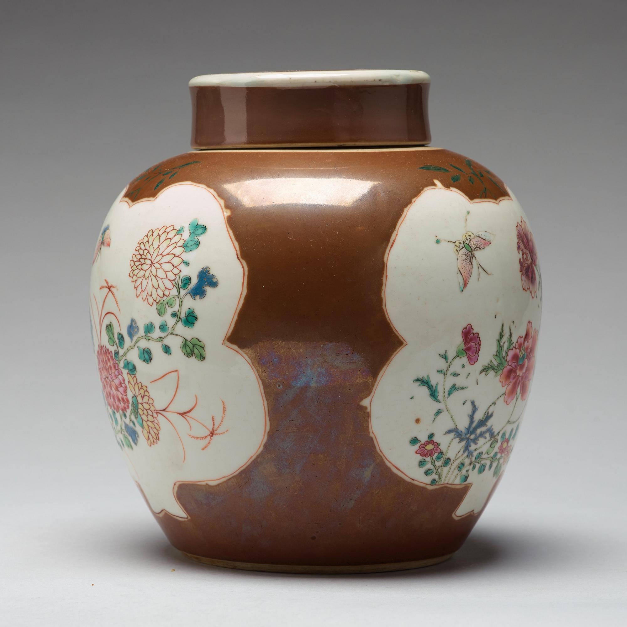 BOJAN med LOCK, porslin. Qingdynastin, 1700-tal.