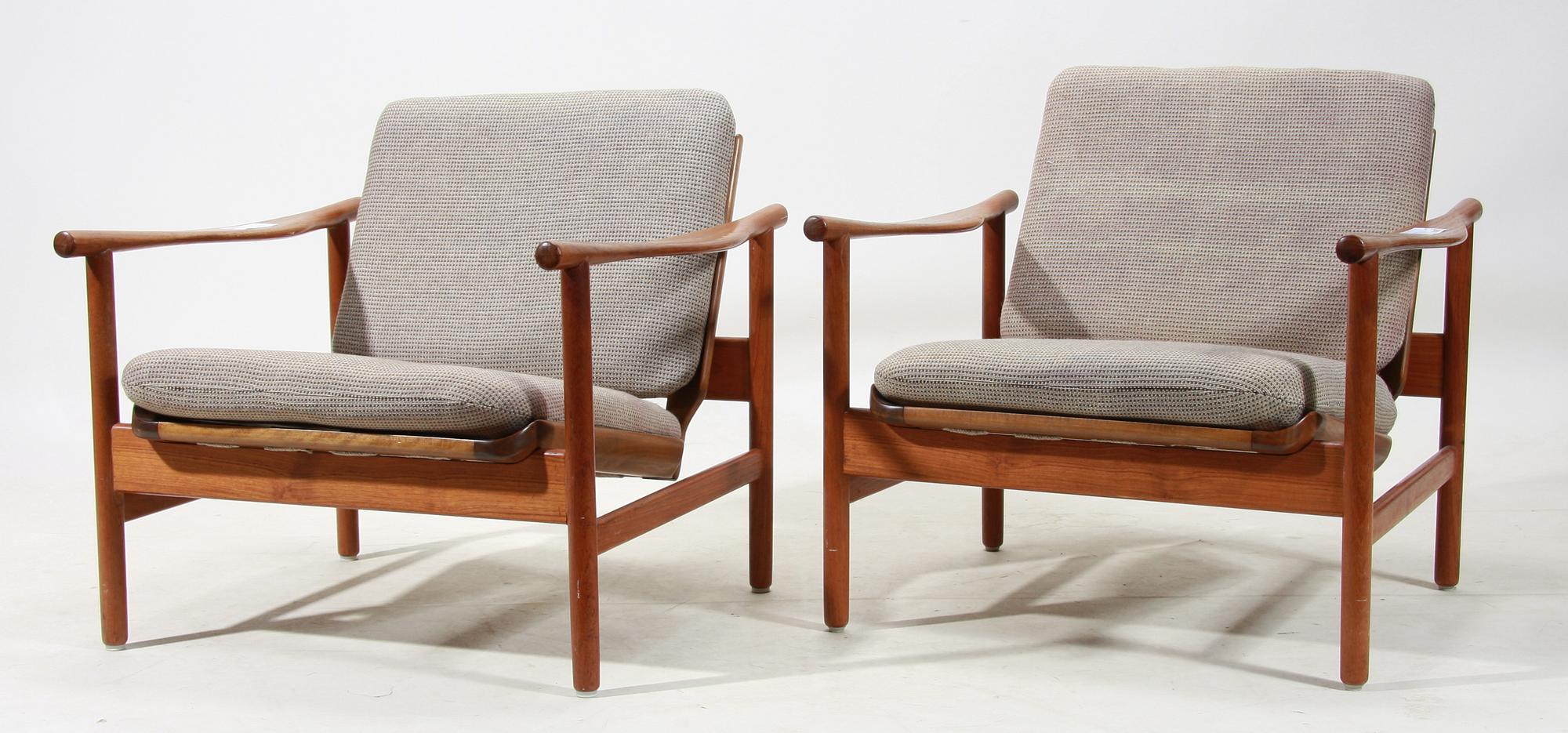 FÅTÖLJER, ett par, 1950/60-tal.