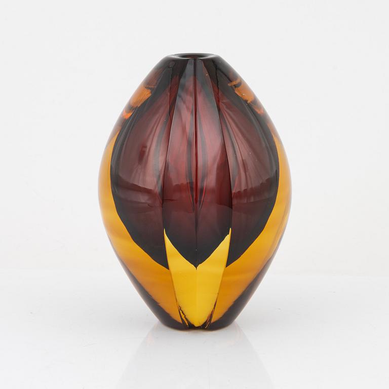 Erika Lagerbielke, a vase, Orrefors Expo, 1996.