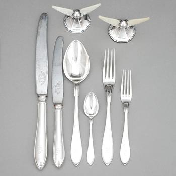 BESTICK, 32 delar, silver. Bl a CG Hallberg Stockholm 1919. Vikt ca 1162 gram.