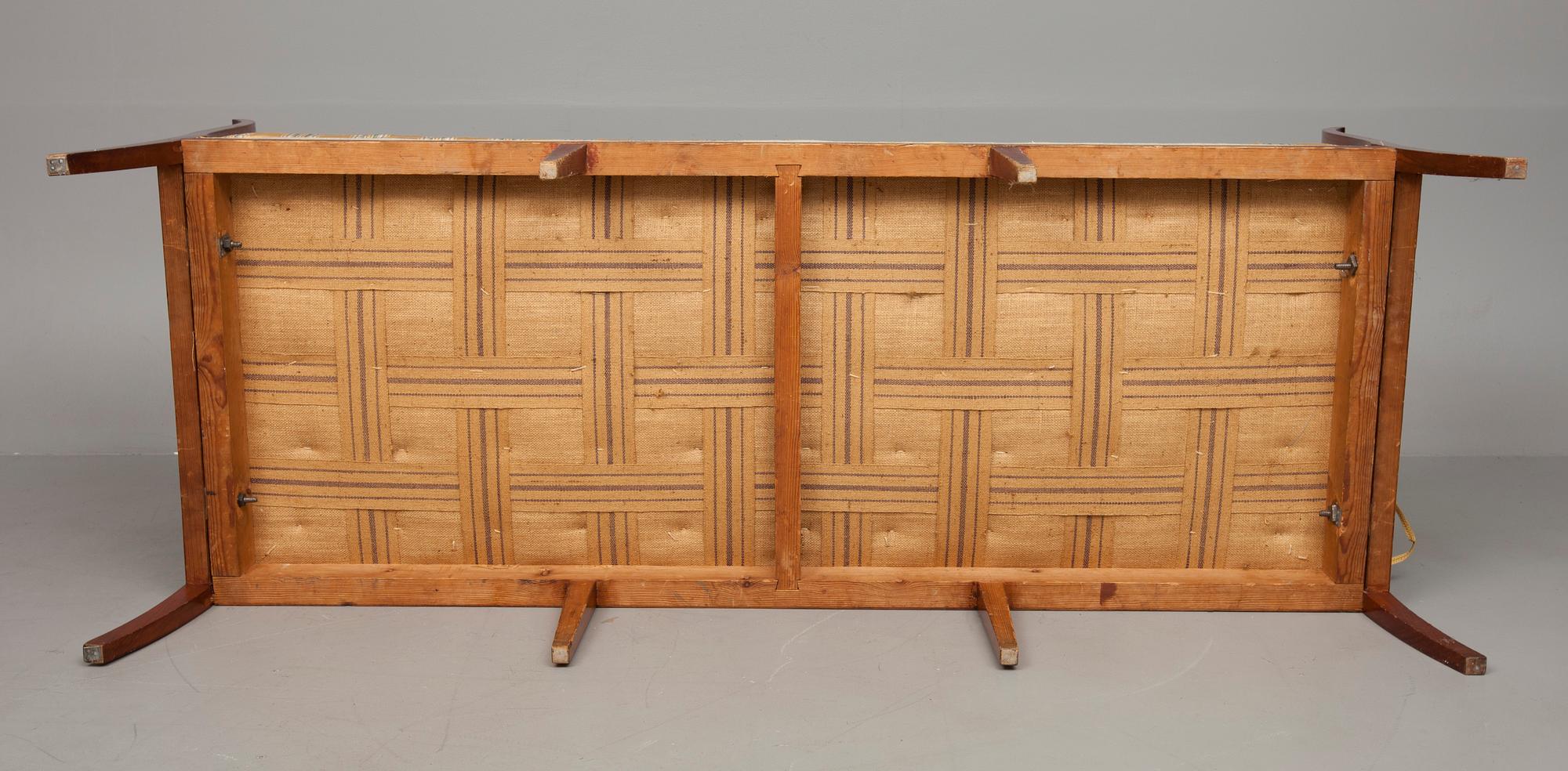 BANKETTSOFFA / DAGBÄDD, sengustaviansk, 1800-talets början.