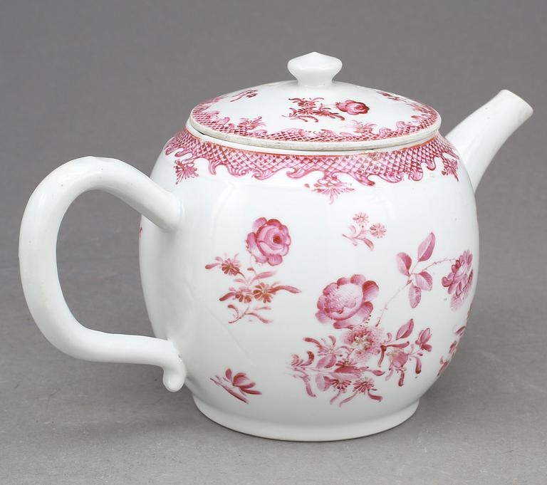 TEKANNA, porslin. Kina, Qianlong 1736-1795.