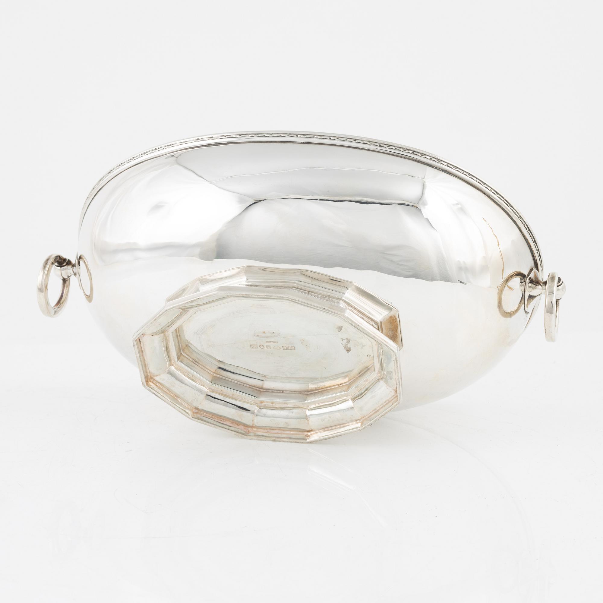 CF Carlman, skål, sterlingsilver, Stockholm, 1949.