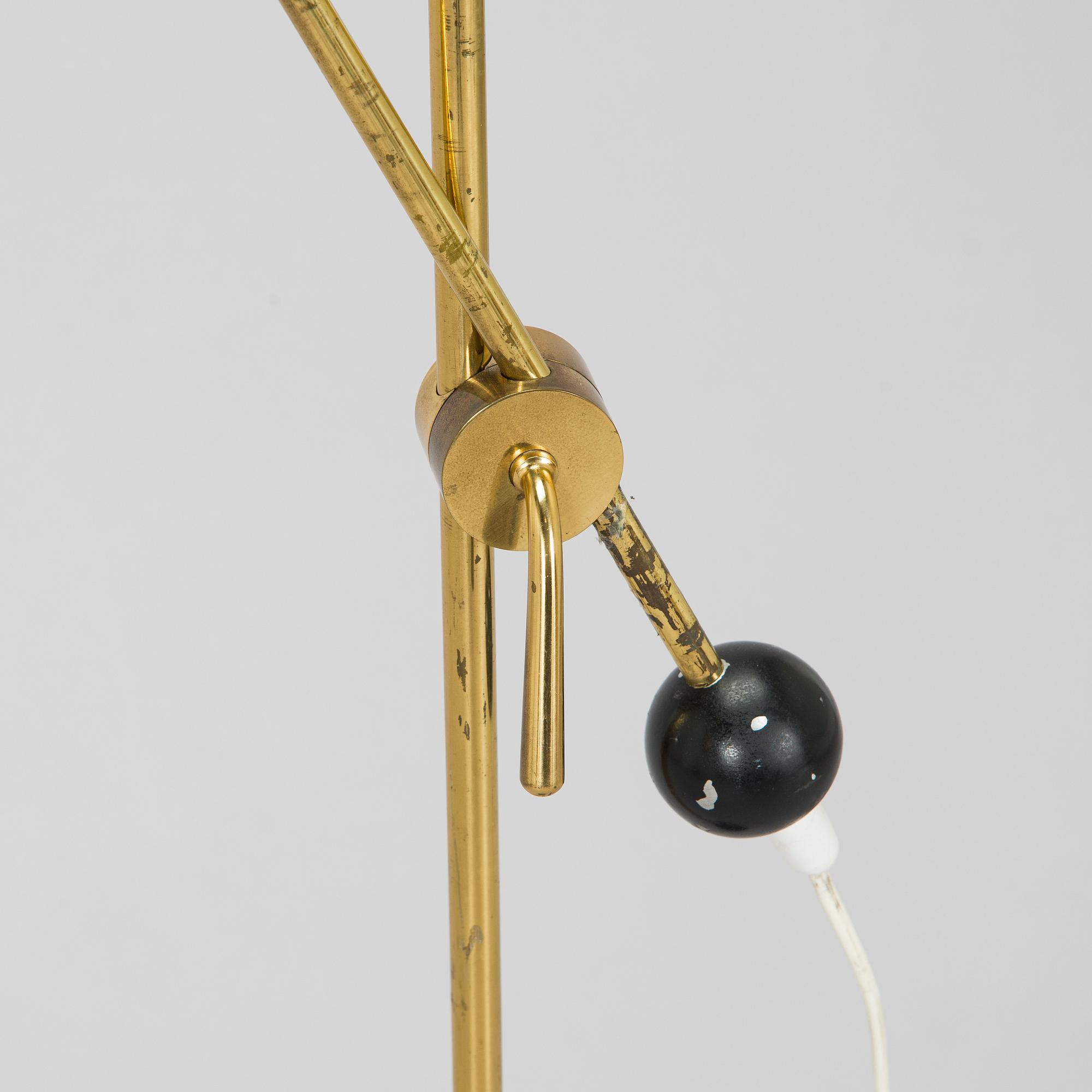 Tapio Wirkkala, A mid-20th-century 'K 10-11' floor light for Idman.