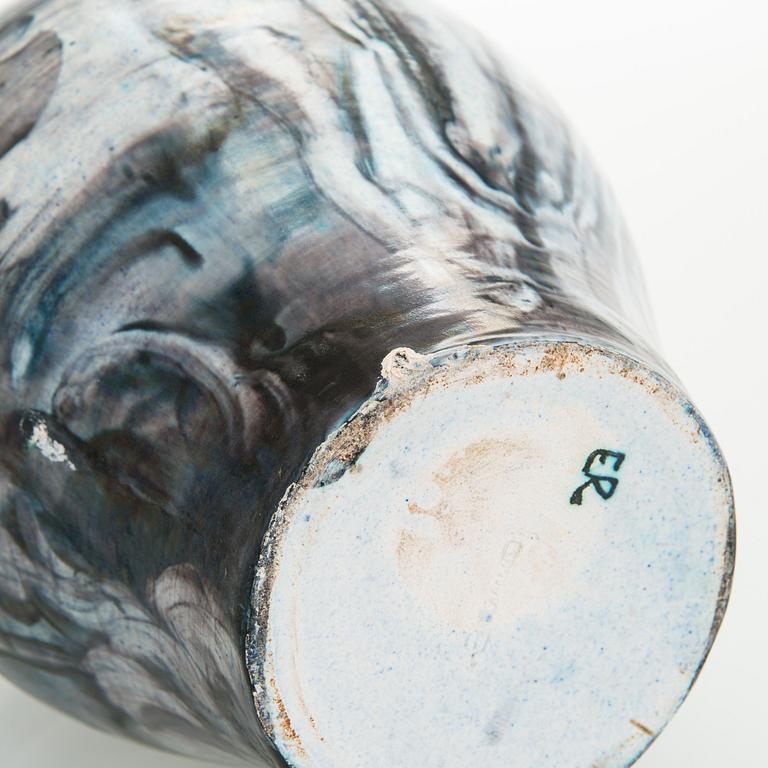 Emil Rekola, a 1920s ceramic vase, Kupittaan Savi.