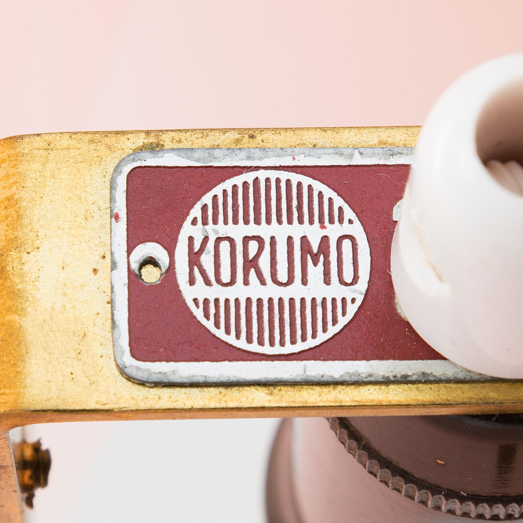 Pöytävalaisin/ seinävalaisin, Korumo,