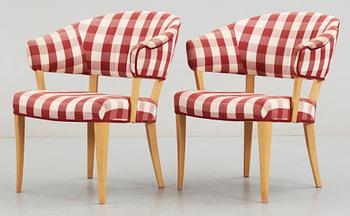 KARMSTOLAR, ett par, "Lata Greven", Carl Malmsten, Åfors Möbelfabrik, 1900-talets mitt.