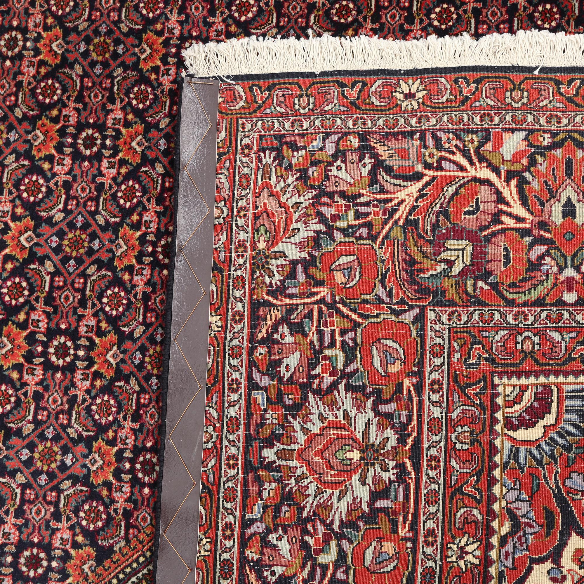 MATTA, Bidjar, modern tillverkning, ca 301 x 401 cm.