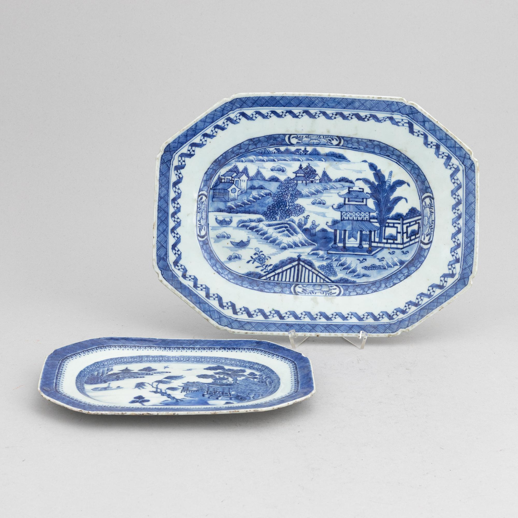 Two blue and white serving dishes, Qing dynasty, Qianlong (1736-95).