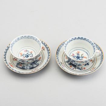 A 5 pieces Meissen porcelain service early 19th century.