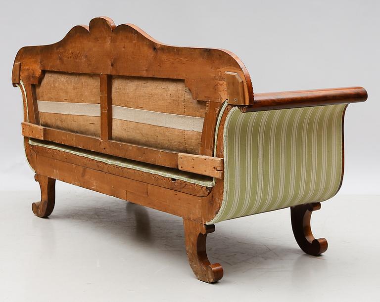 SOFFA, 1800-talets mitt.