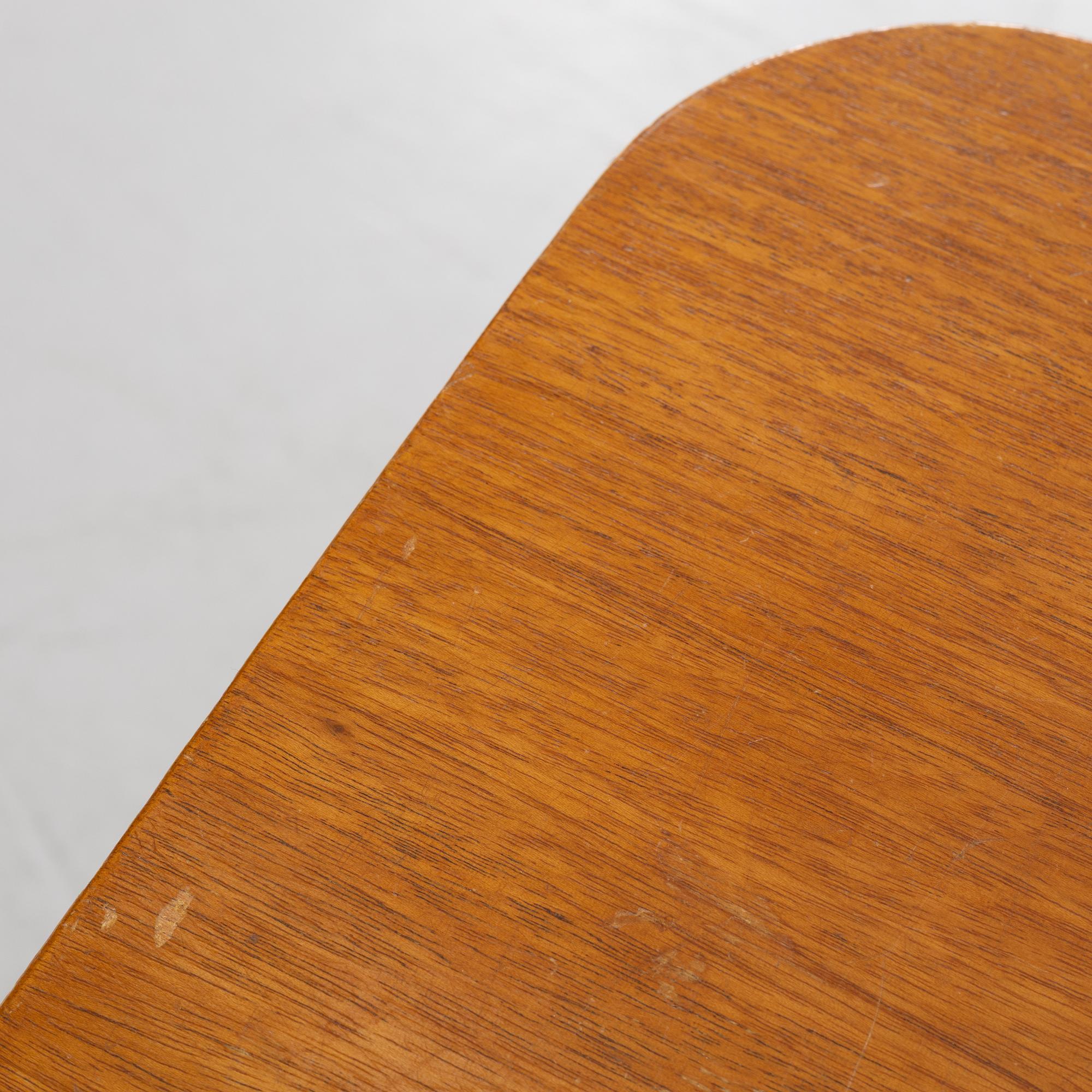 Bruno Mathsson, soffbord , Värnamo, 1942.