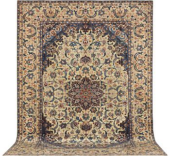 A carpet, Najafabad, c. 407 x 296 cm.