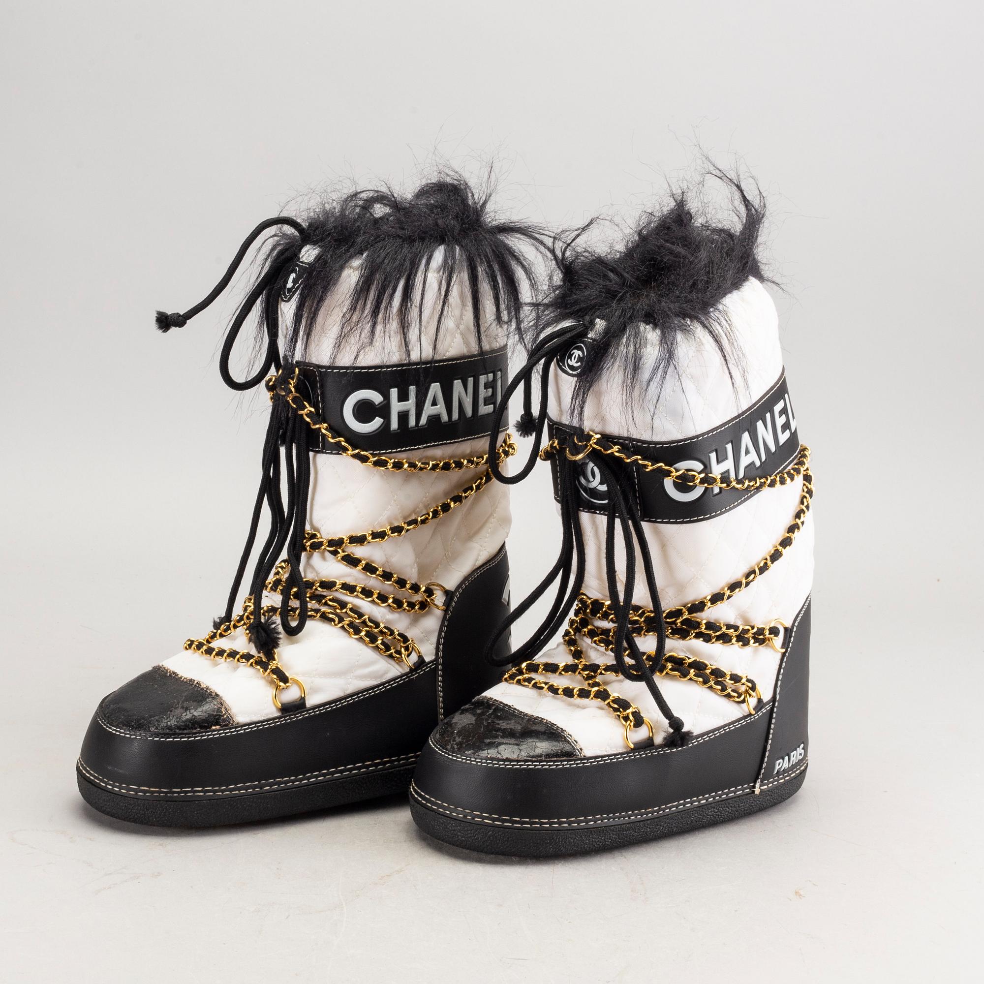 Chanel moon boots shop