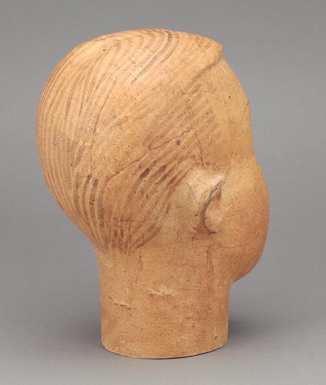 FIGUR, sannolikt huvud från skyltdocka, 1900-talets första hälft.